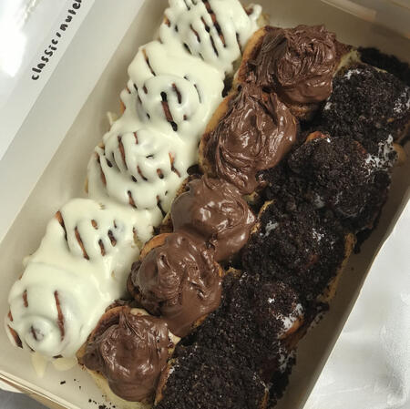 15pcs baby rolls classic, nutella and oreo (RM31)